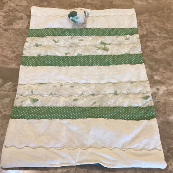 NWOT. Handcrafted Quilted Toy Animal/Doll Quilt and Pillow Set - Picture 3 of 9